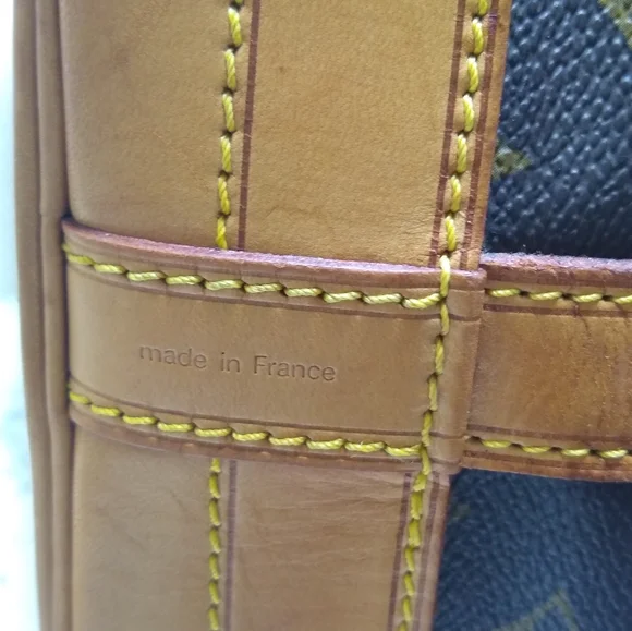 Louis Vuitton Vintage Noe GM Bucket Bag - Picture 10 of 16